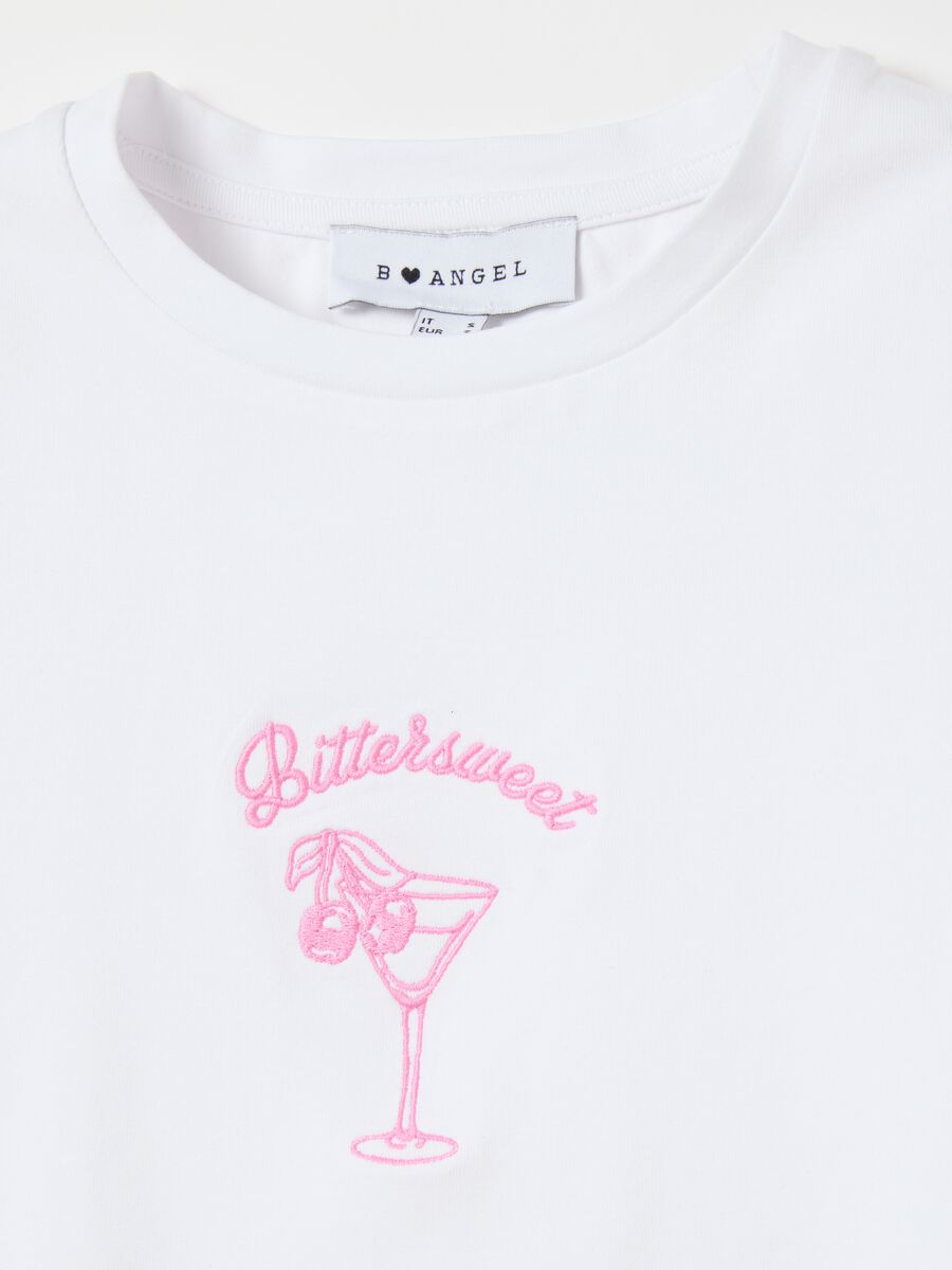 White cropped tank top with embroidery_5