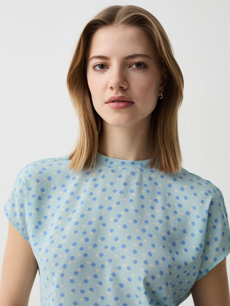Short-sleeved blouse_0