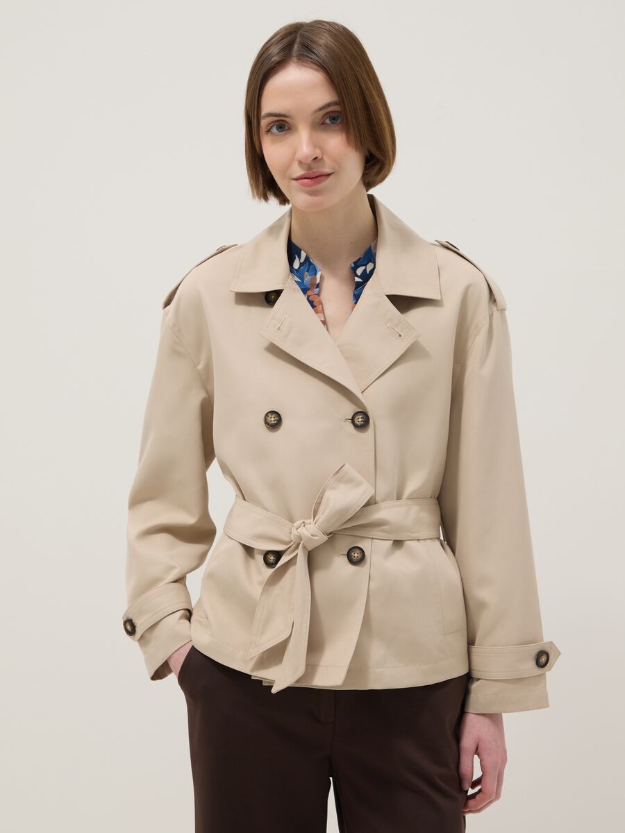 Giacca leggera doppiopetto beige regular fit con cintura_2