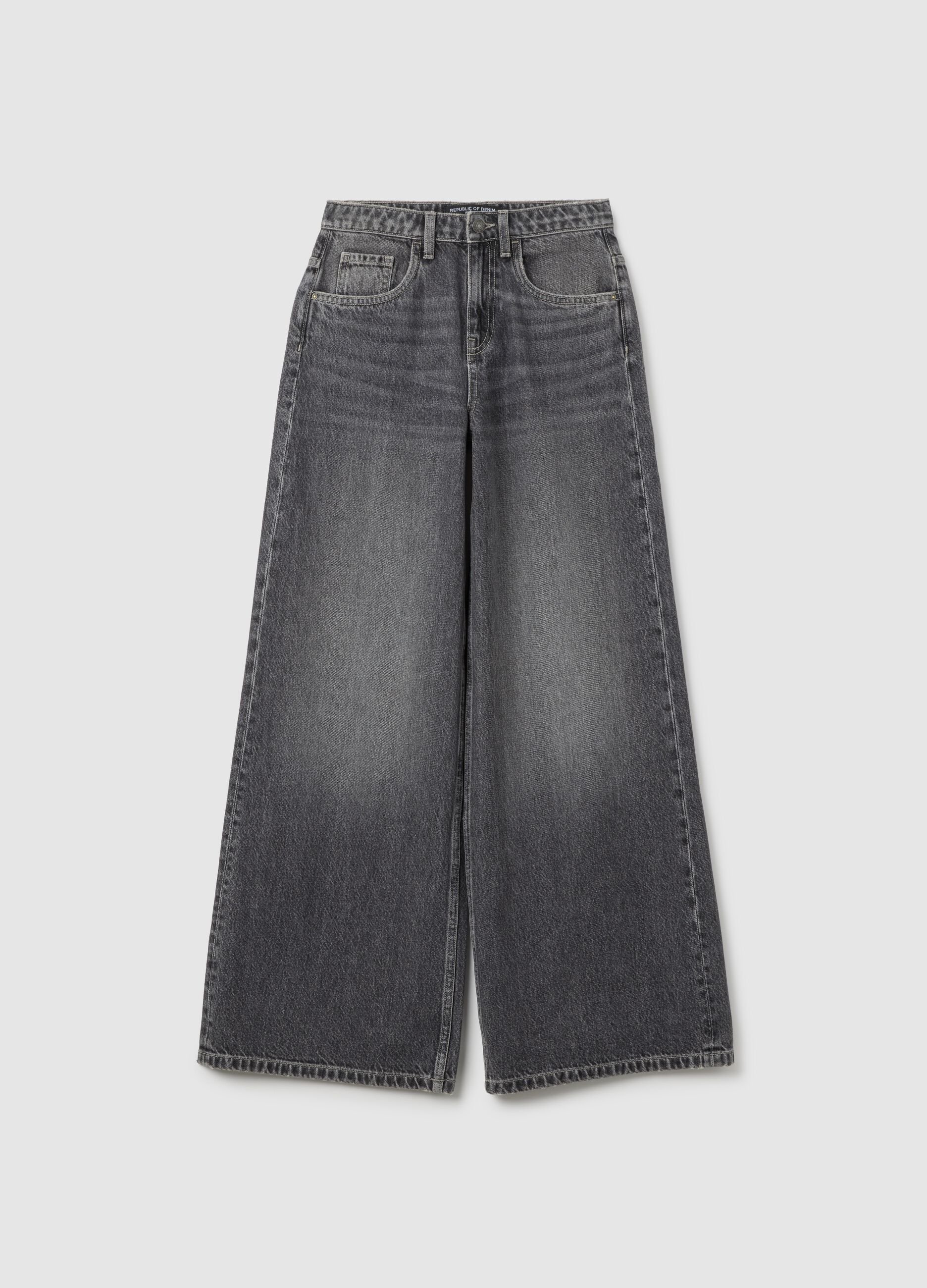 Wide-leg grey cotton trousers