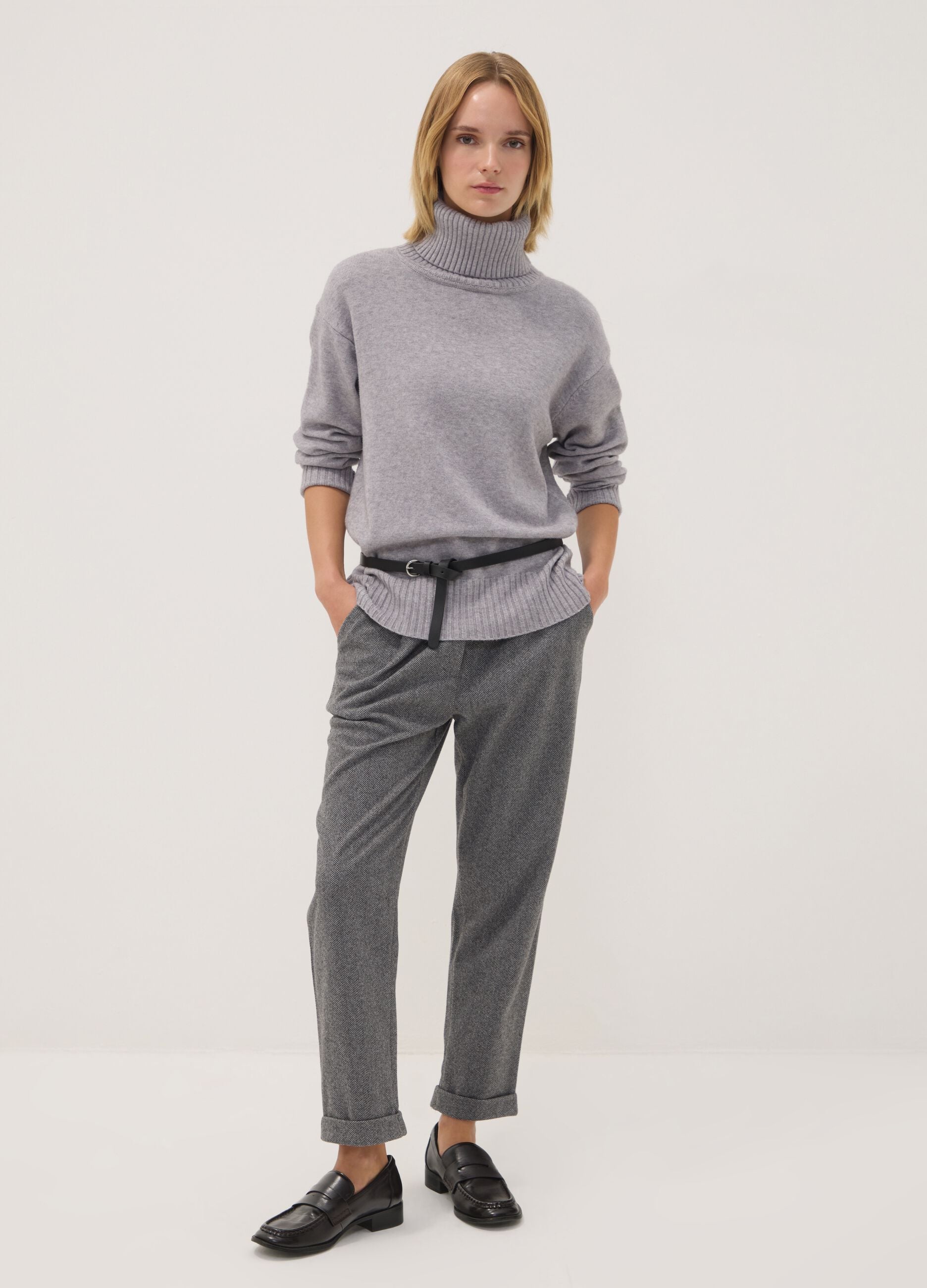 Grey regular-fit trousers with chevron pattern