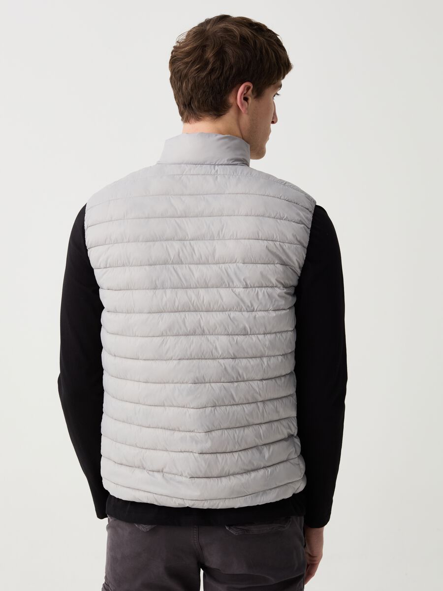 Ultralight quilted gilet with high neck_3