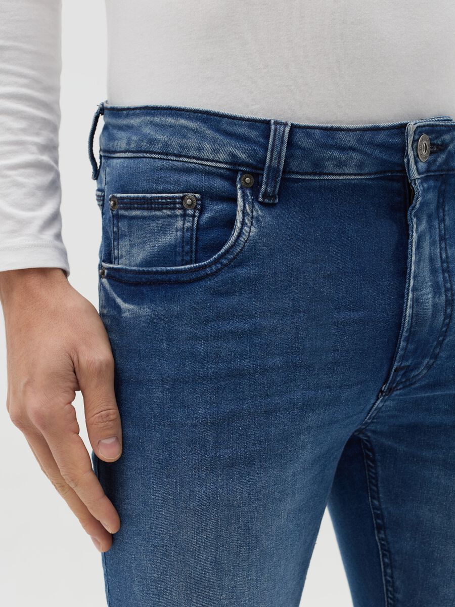 Super-skinny-fit jeans with fading_2