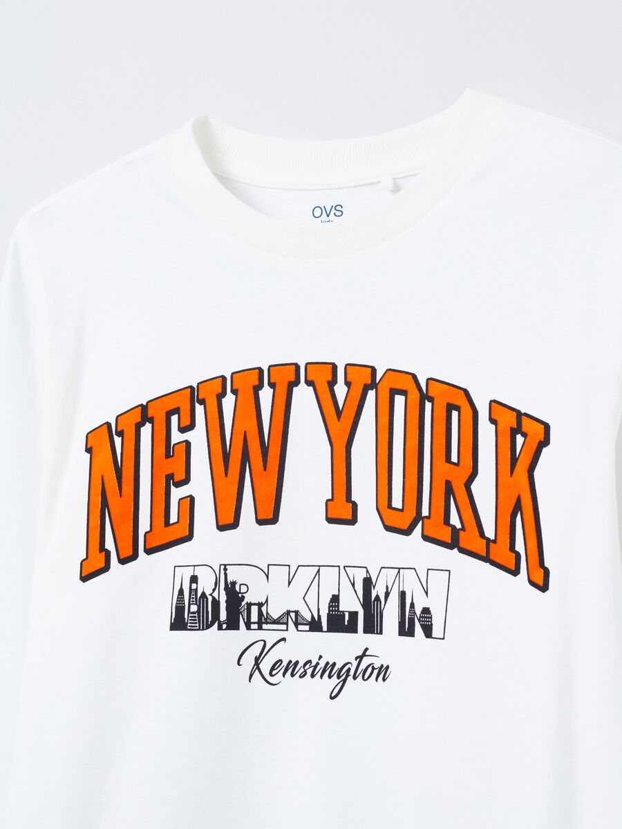 T-shirt a maniche lunghe stampa New York_2