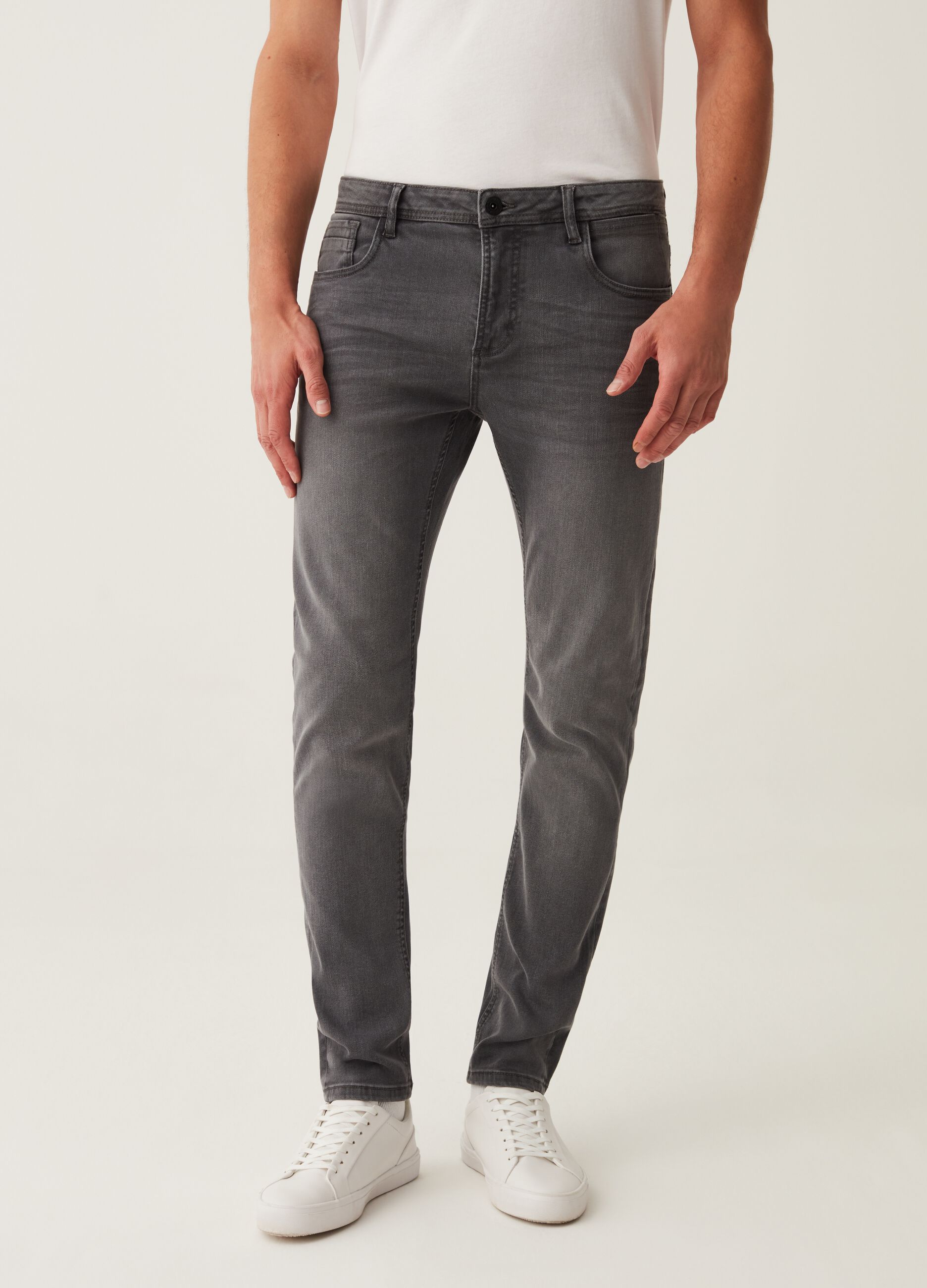 Jeans skinny fit con scoloriture_1