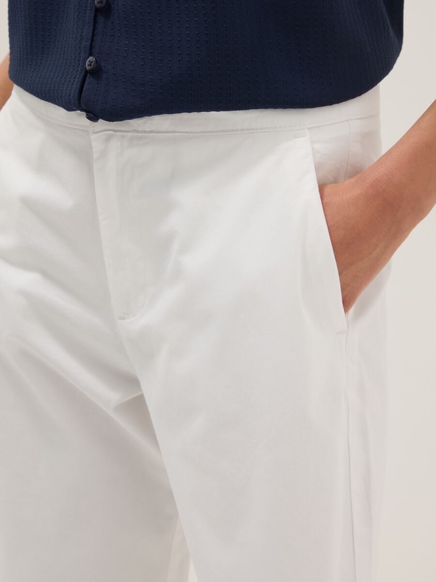 White pure cotton chino trousers, regular fit_3