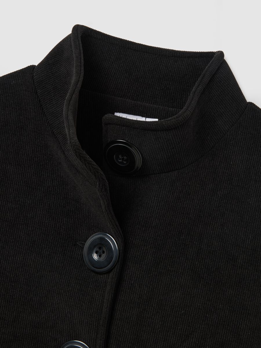 Cappotto nero regular fit con bottoni_5