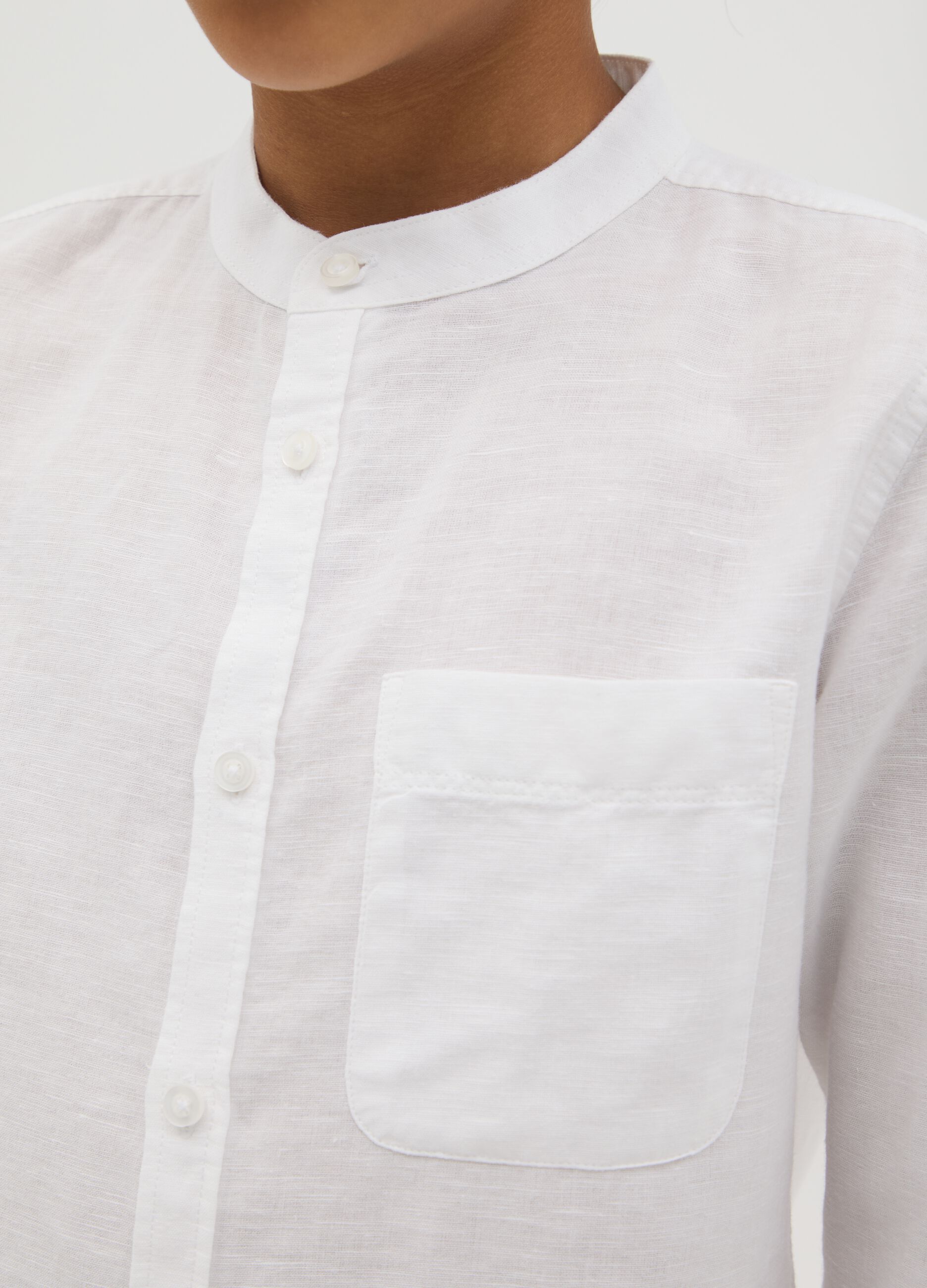 Boy's white linen-cotton blend shirt regular fit with classic collar