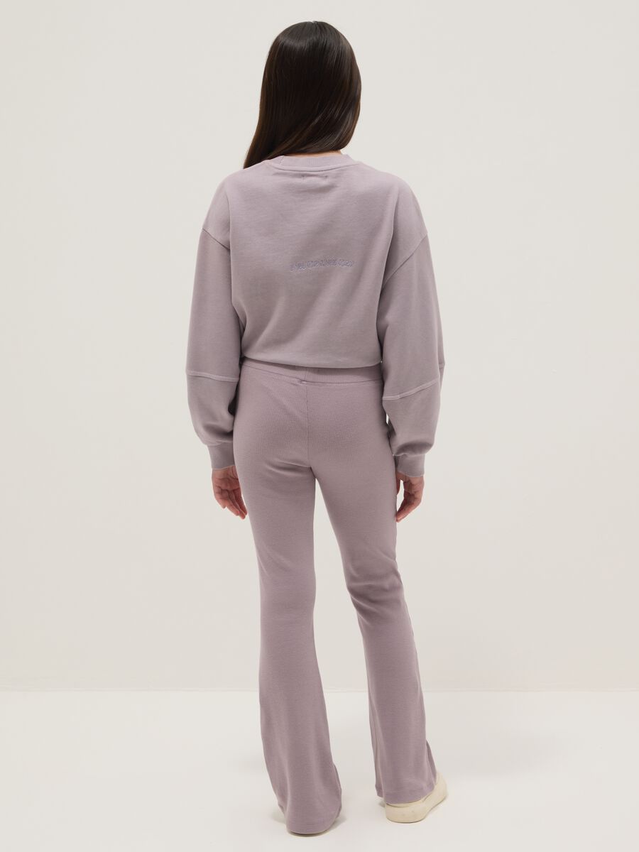 Purple regular fit stretch cotton leggings for girls_1