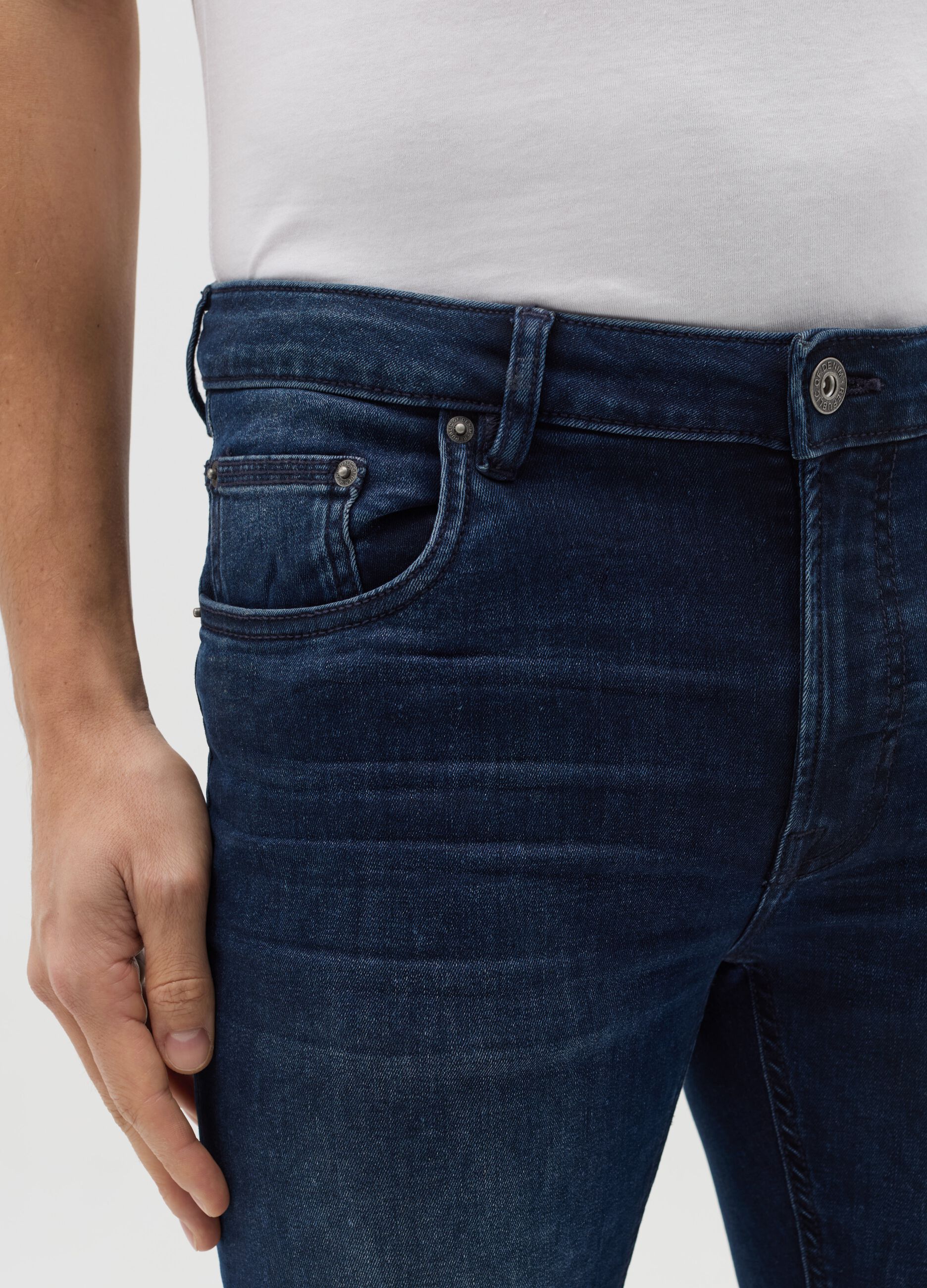 Super-skinny-fit jeans with fading