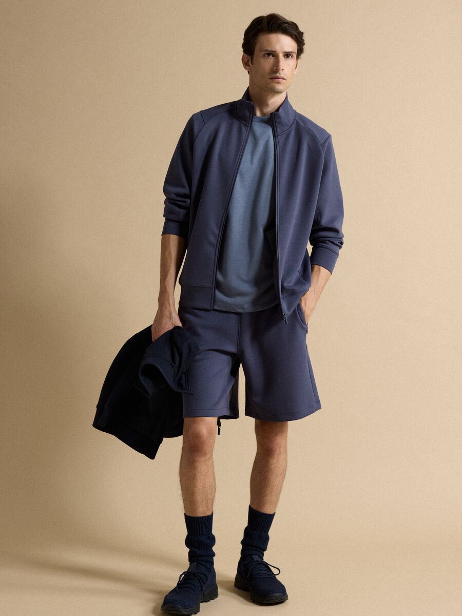 Shorts blu traspiranti in tessuto elasticizzato 2 Way Stretch_0