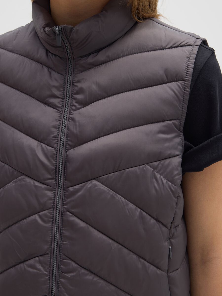 Grey Mixed Material Regular Fit Gilet_3