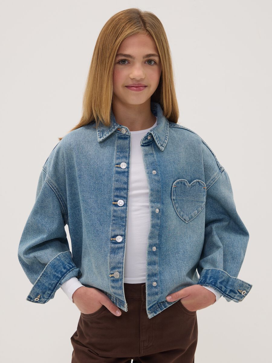 Camicia blu in denim di misto cotone e viscosa con cuore regular fit_0