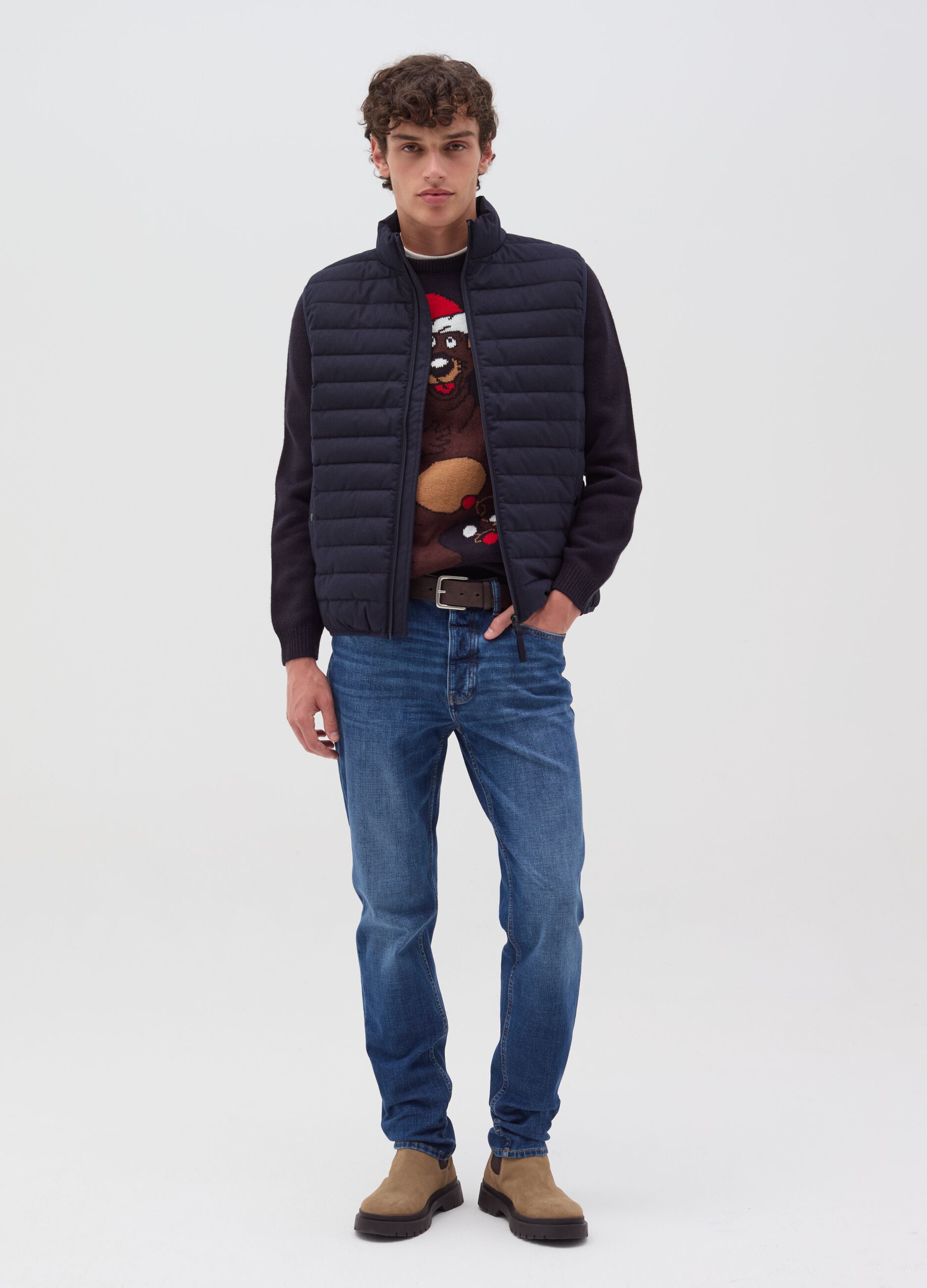 Ultralight gilet with high neck