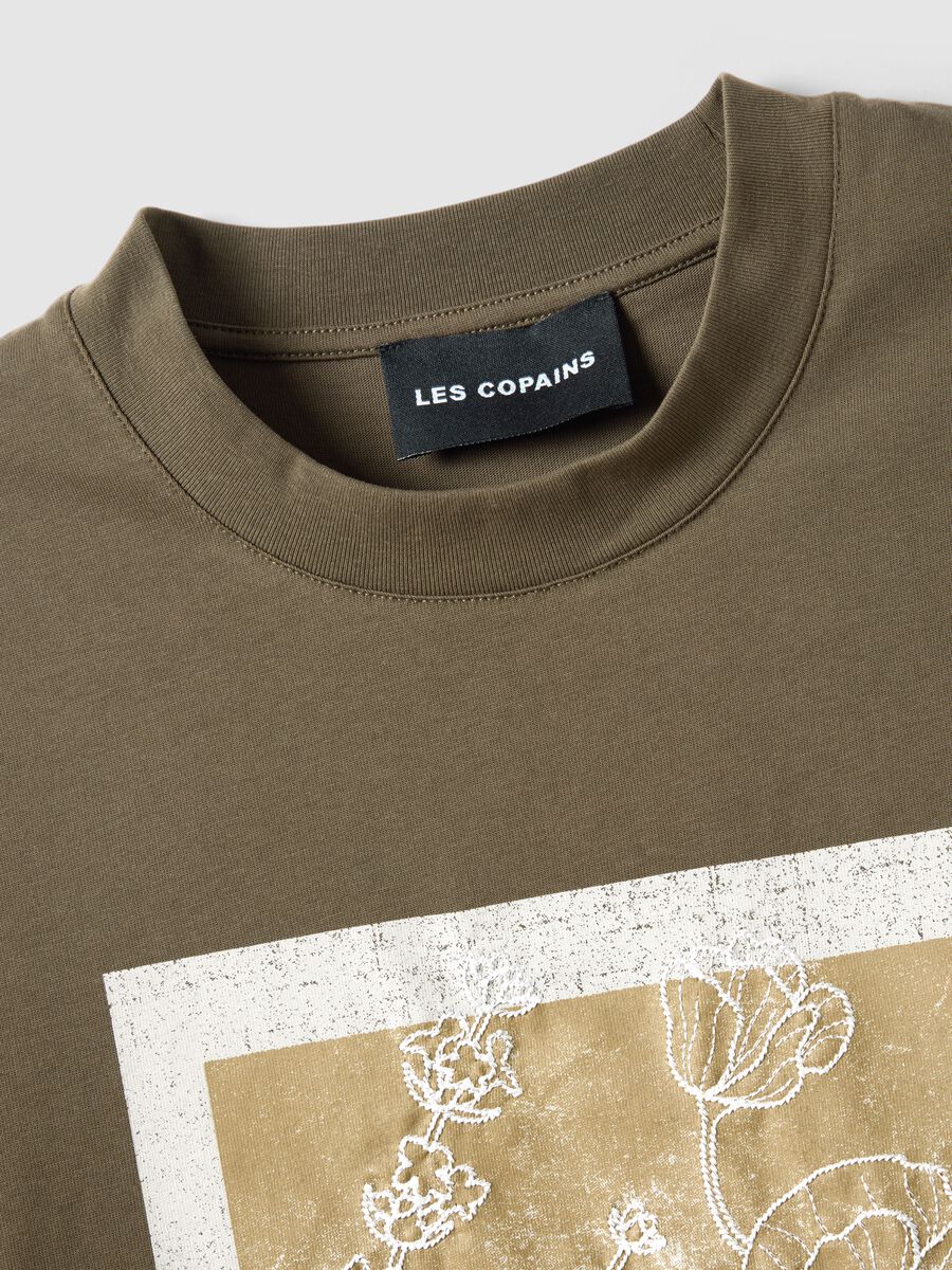 T-shirt in puro cotone verde regular fit con stampa floreale_5