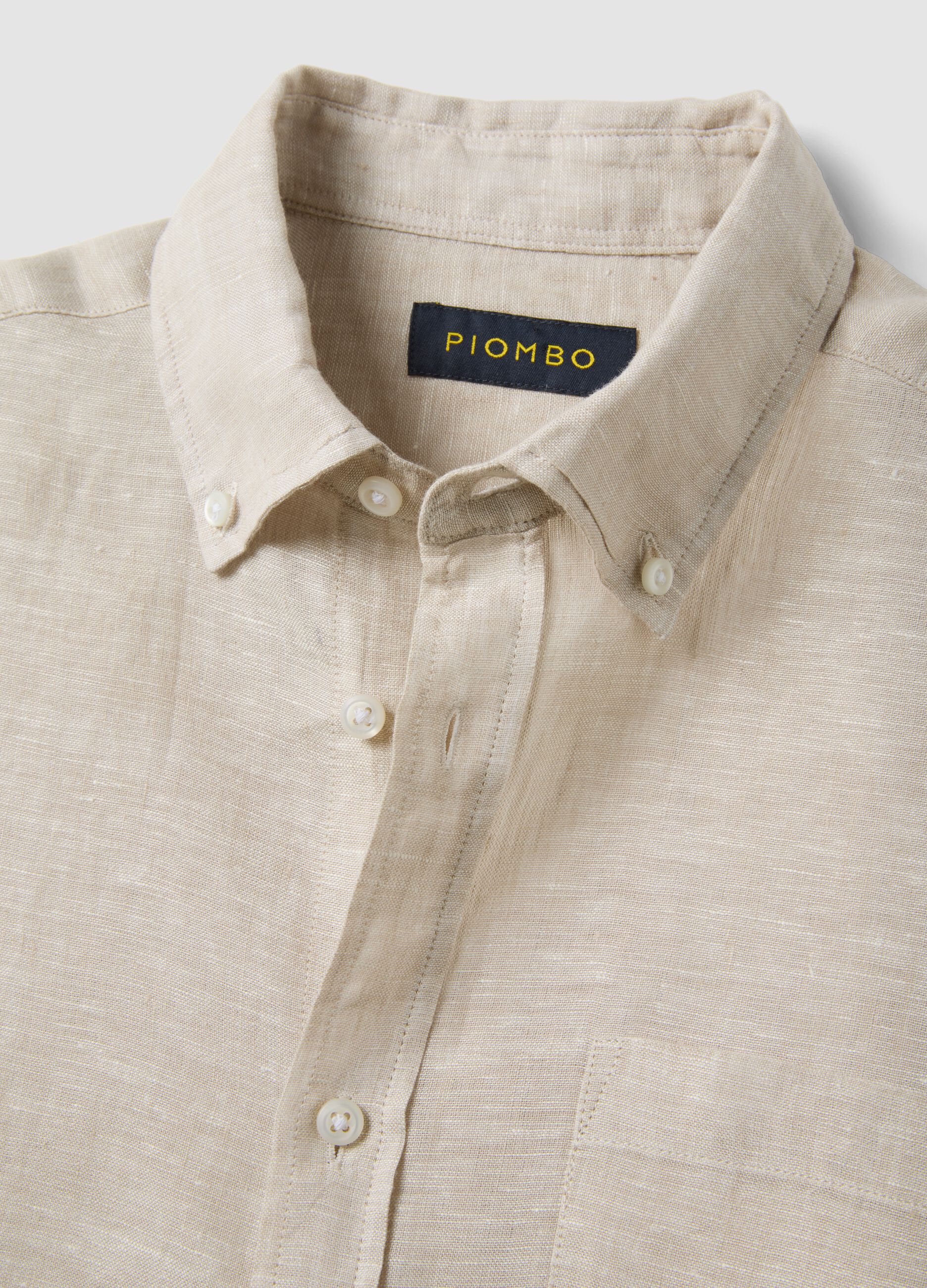 Beige pure linen shirt with button-down collar, regular fit