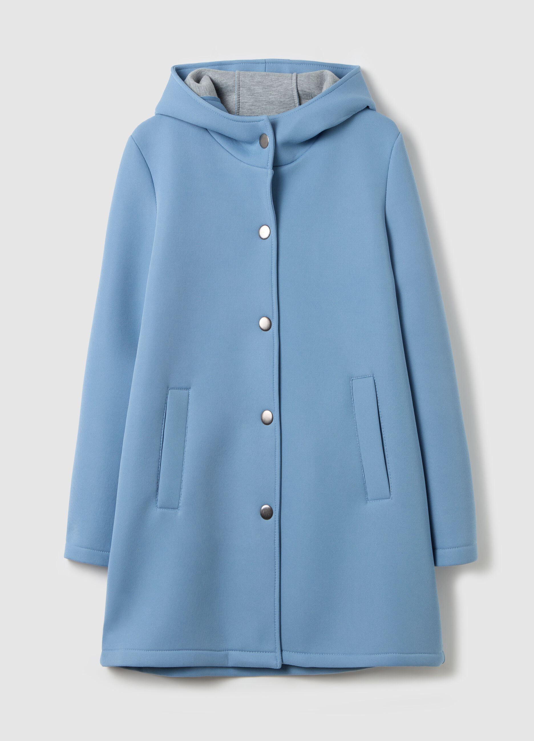 Hooded coat with buttons