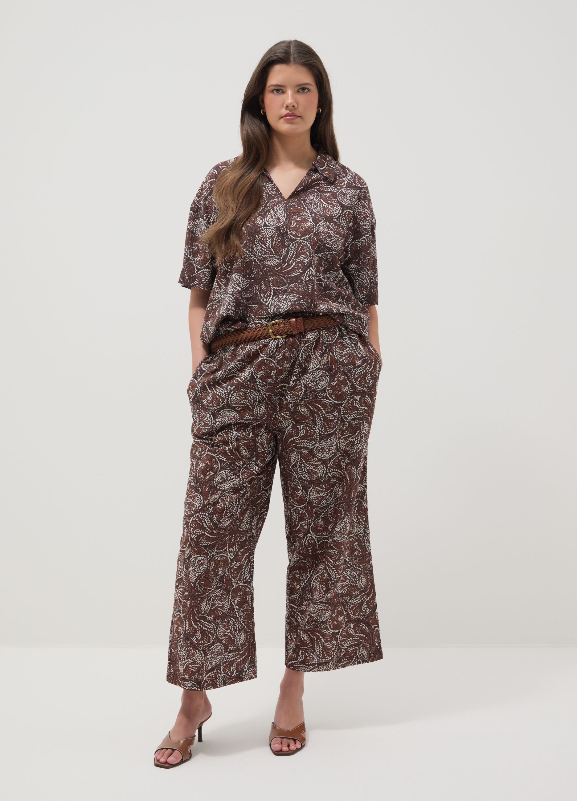 Brown wide-leg trousers in pure cotton