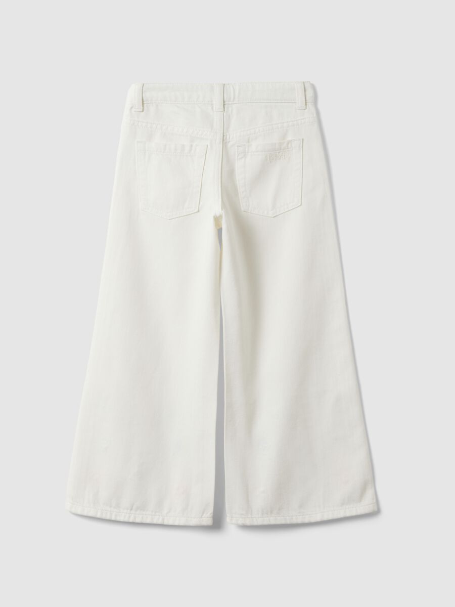 Pantaloni in puro cotone bianchi da bambina wide leg con fiori_4