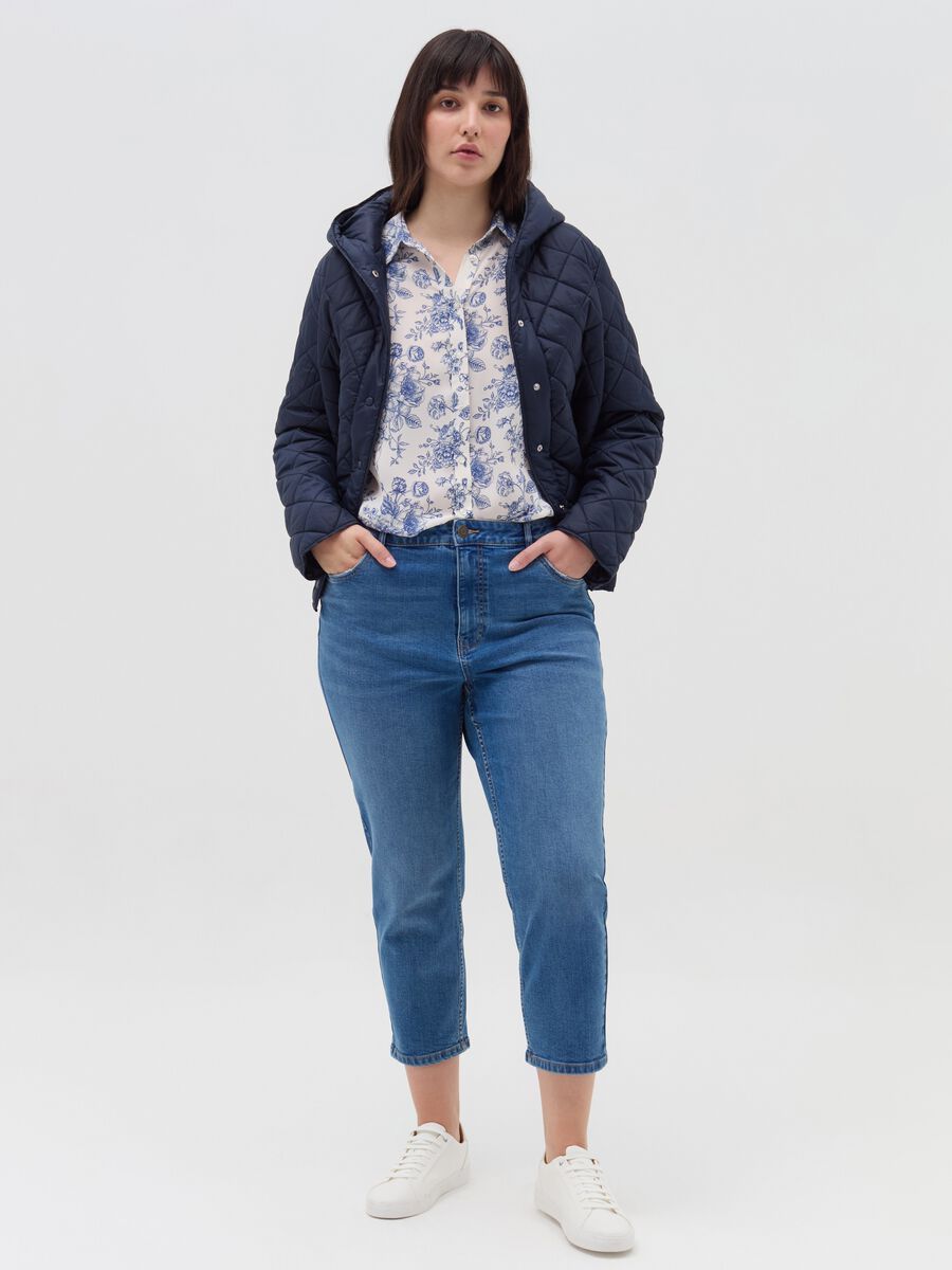 Curvy down jacket with diamond quilting_1