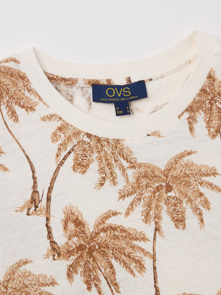 Beige T-shirt with palms print_5