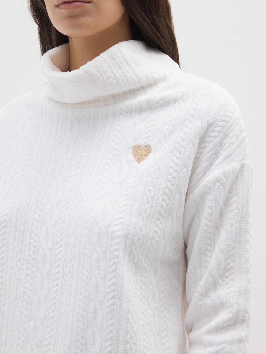 White turtleneck pyjama sweater regular fit with knit finish_3