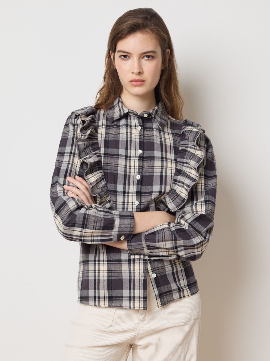 Multicolour pure cotton checked shirt with ruffles_0