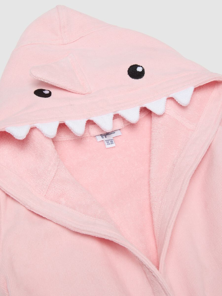 Pink baby cotton bathrobe with applied details_2