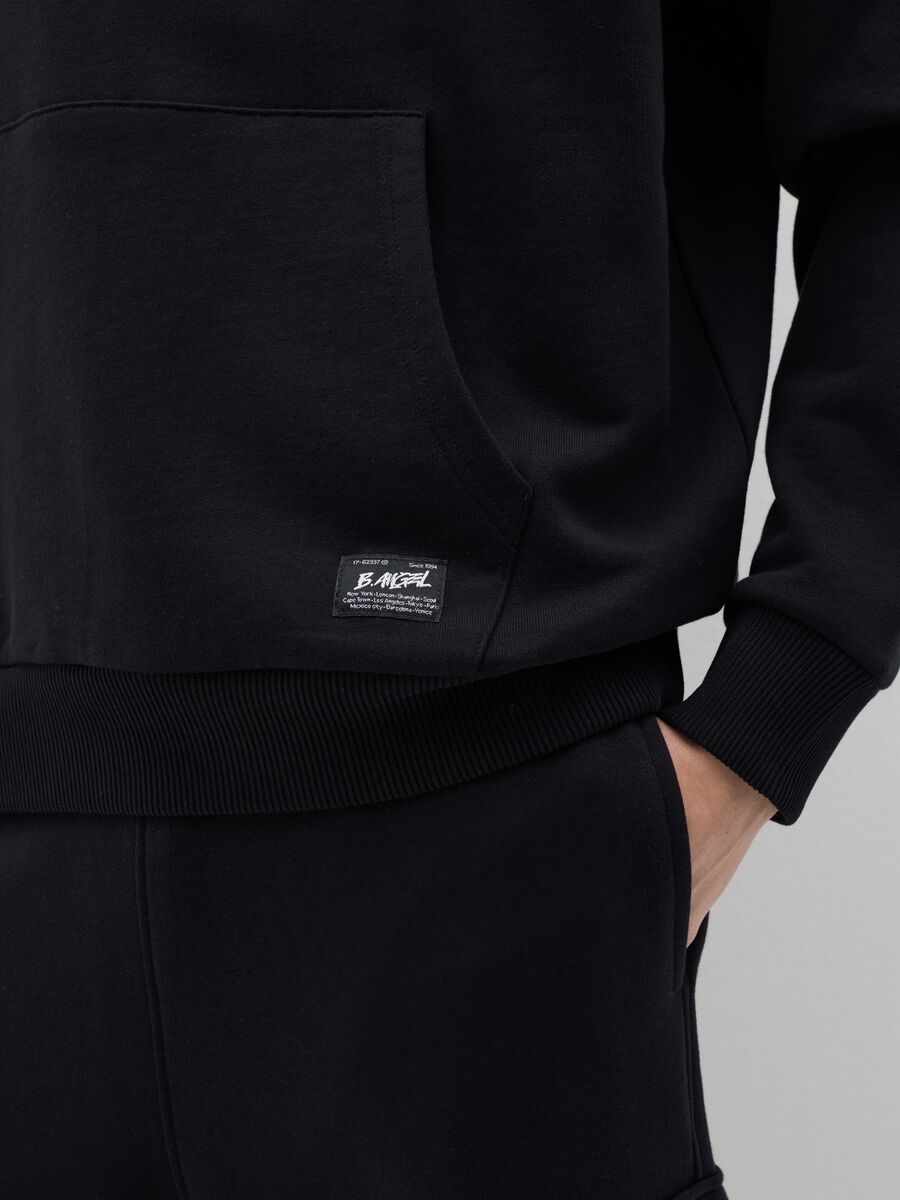 Over-fit sweatshirt in cotton with hood_2
