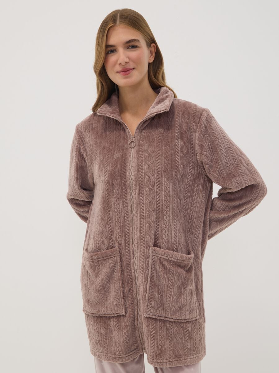 Vestaglia rosa con zip e motivo a trecce_2