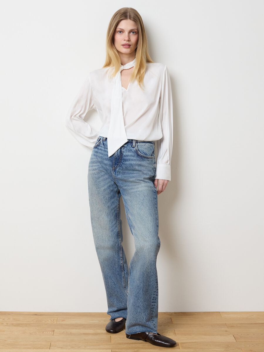 White blouse with bow_2
