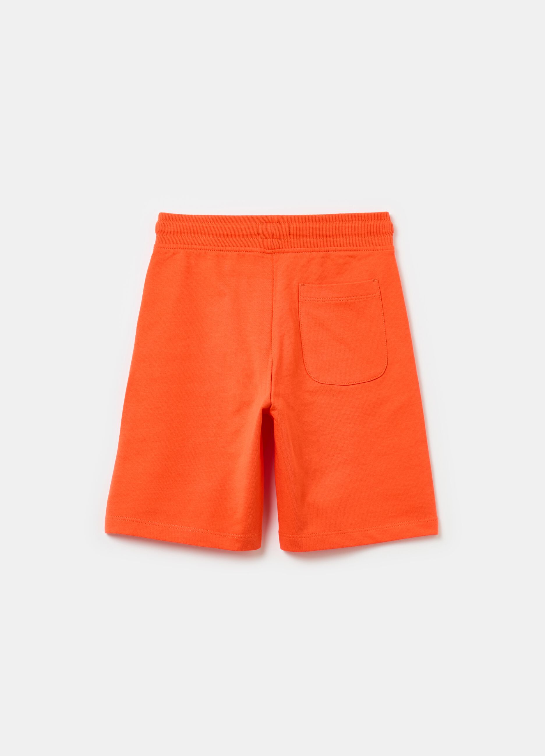 Fleece Bermuda shorts with drawstring