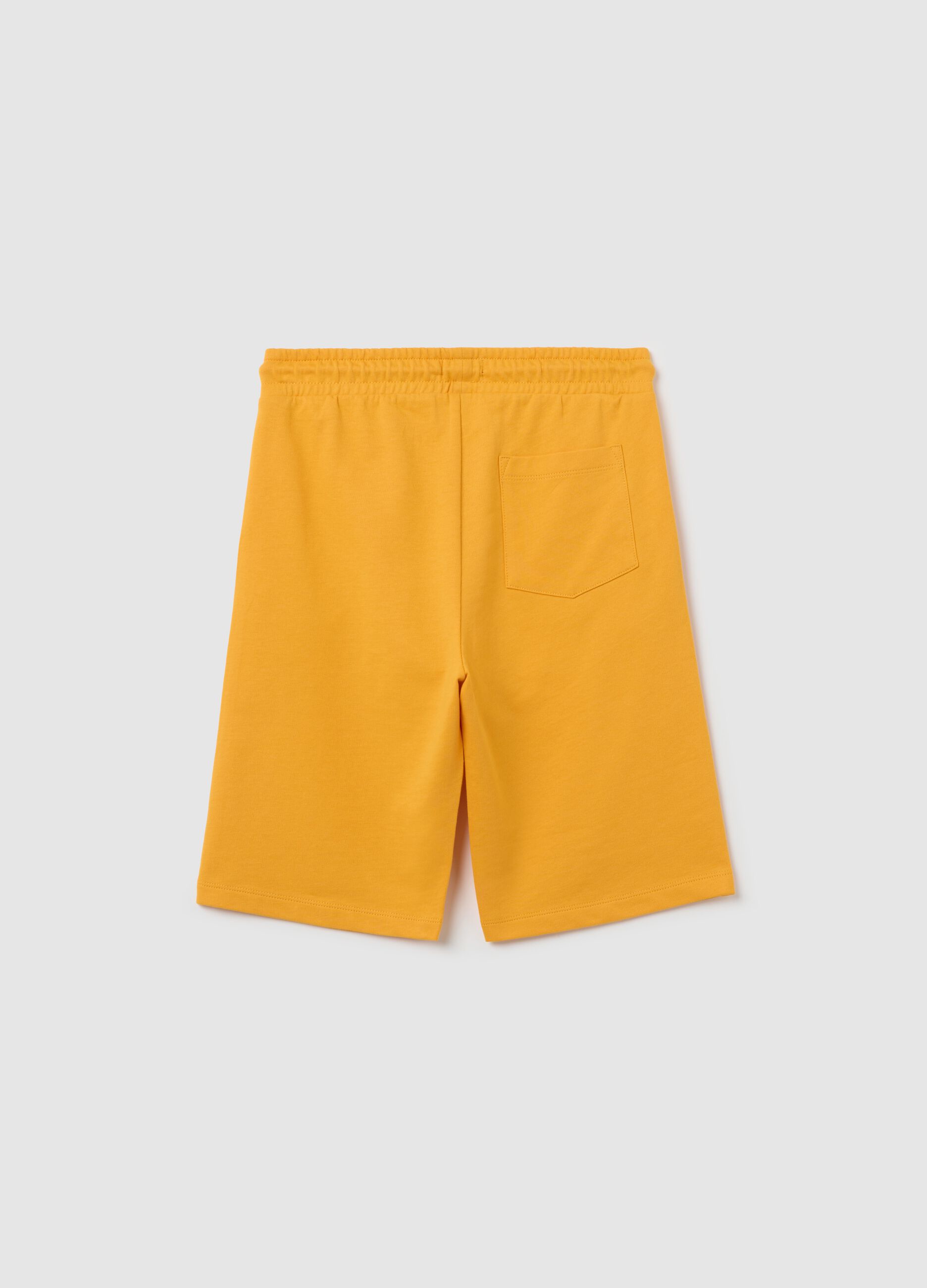 Yellow Bermuda joggers with drawstring and "San Diego" print