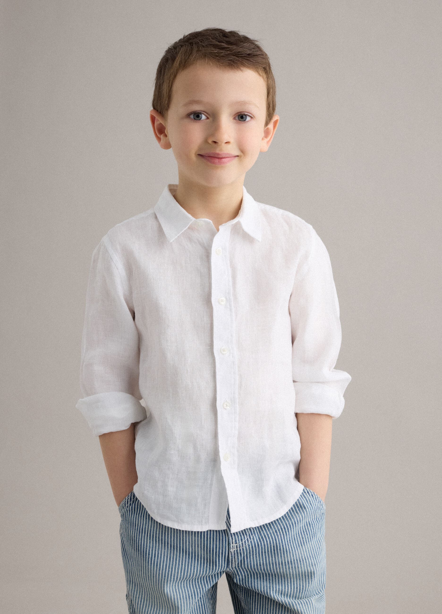 Camicia in puro lino bianca oversize fit da bambino