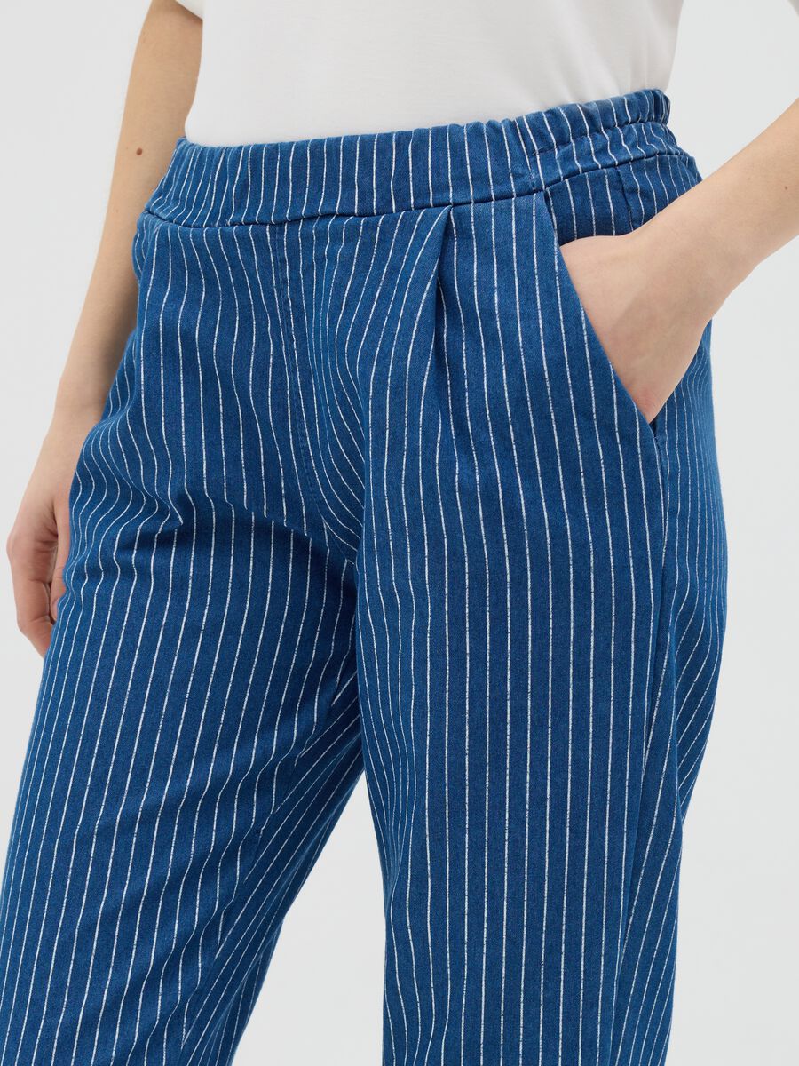 Blue cigarette trousers with striped pattern_2