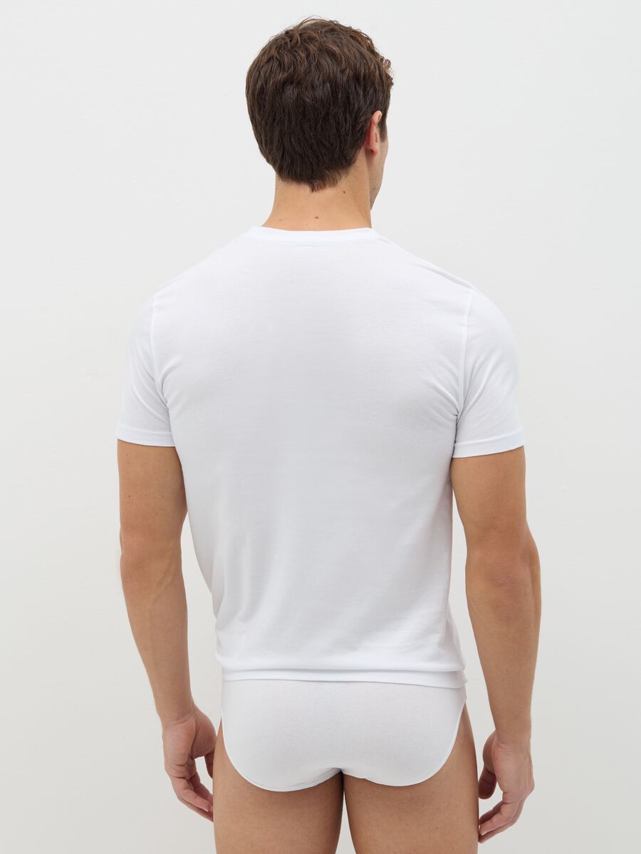 T-shirt intima in cotone bio con scollo a V _2