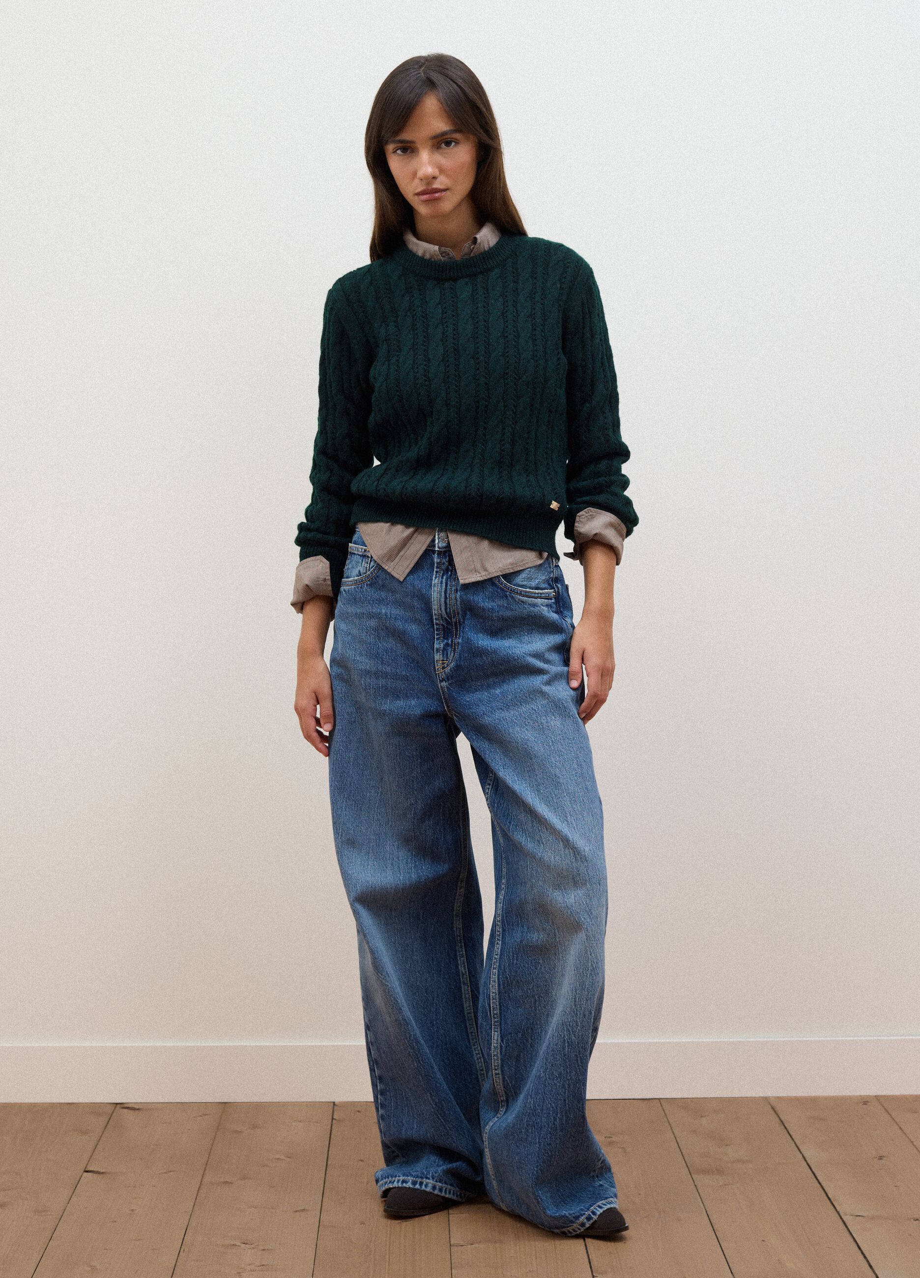Green crew-neck cable-knit wool-blend jumper, regular fit