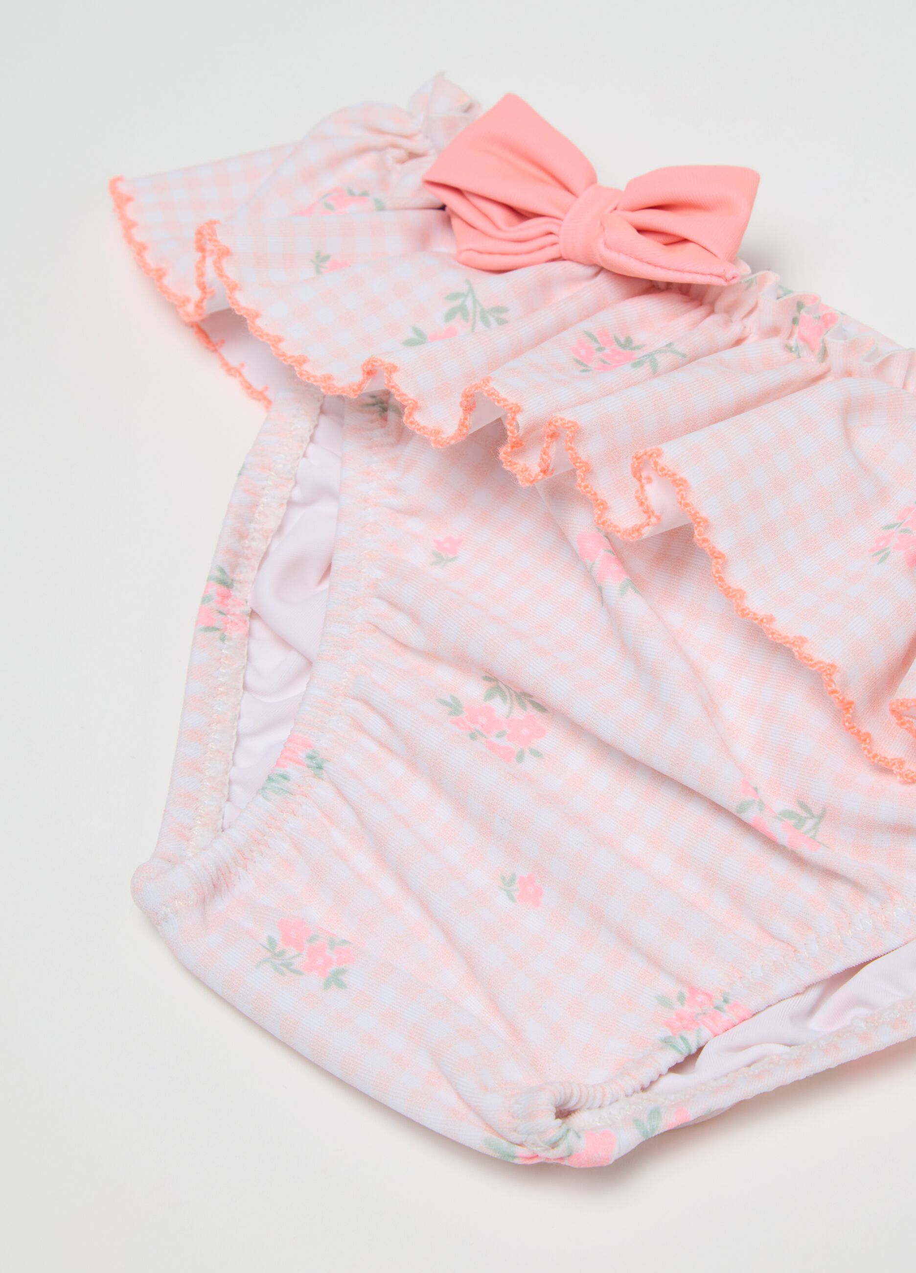 Costume da bagno da bambina in misto elasticizzato multicolor con balze e fiocchi