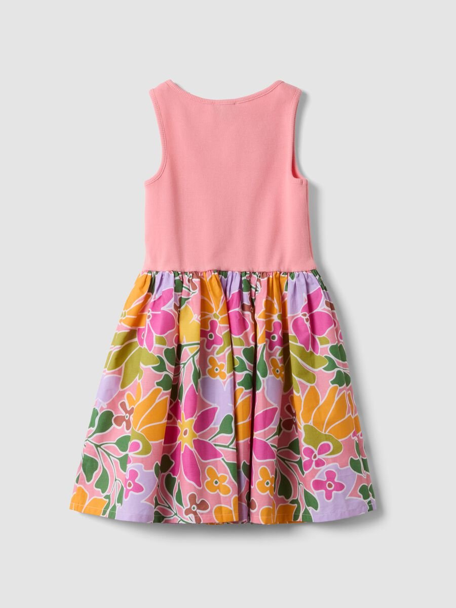 Abito rosa in cotone elasticizzato con gonna fantasia floreale per bambina_1