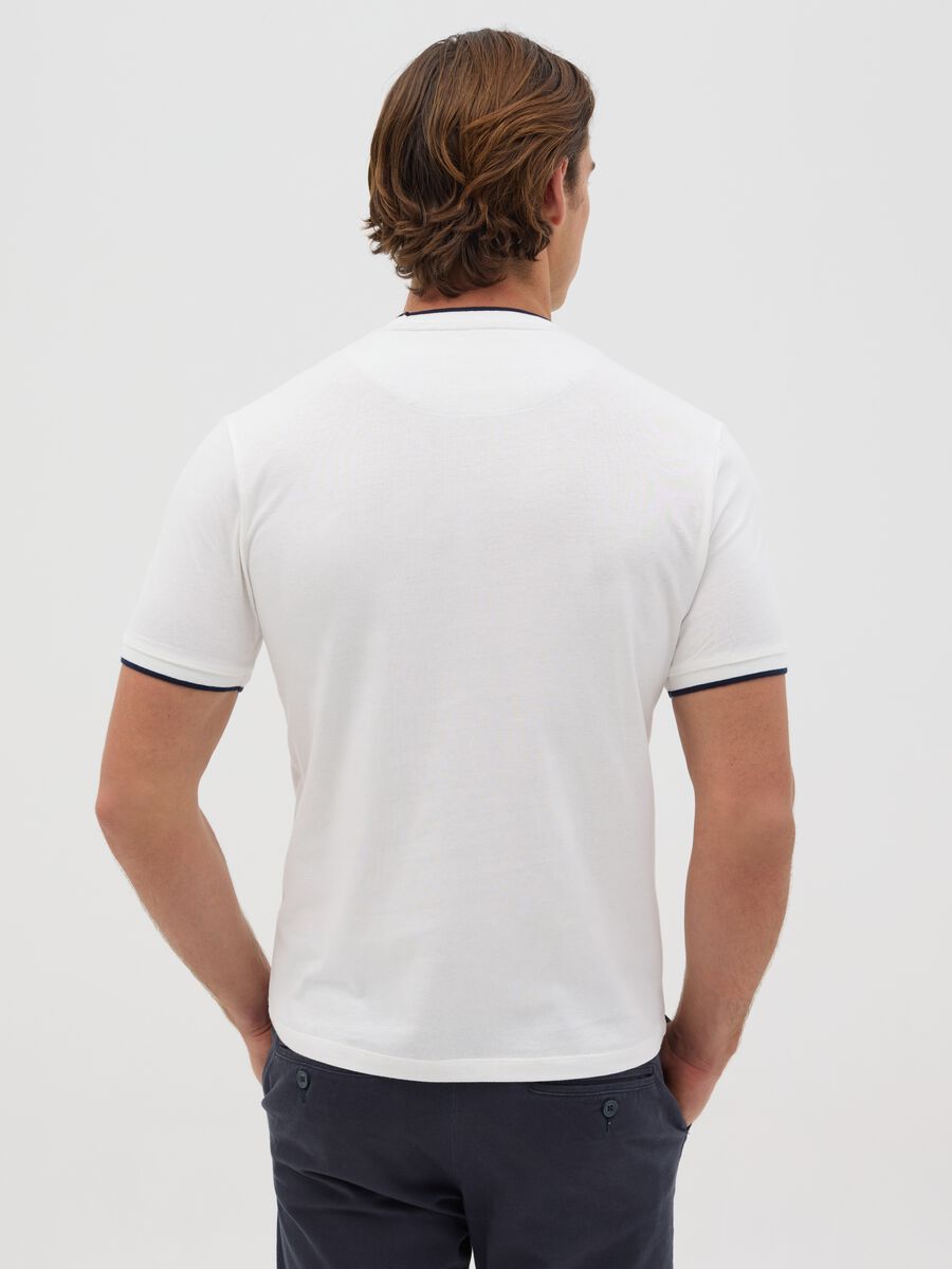 White fitted T-shirt in cotton_2