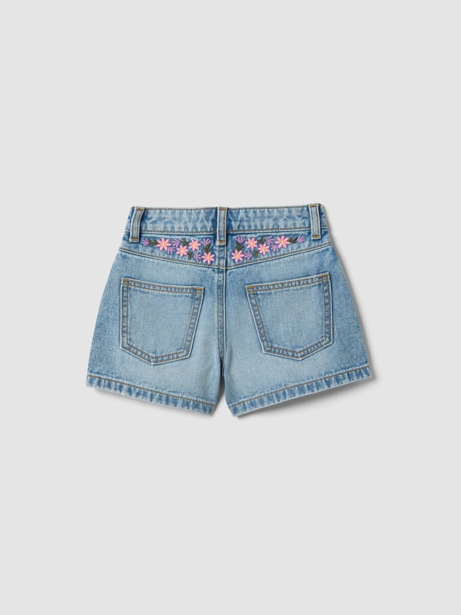Girls&rsquo; blue denim cotton shorts, regular fit with embroidery_1