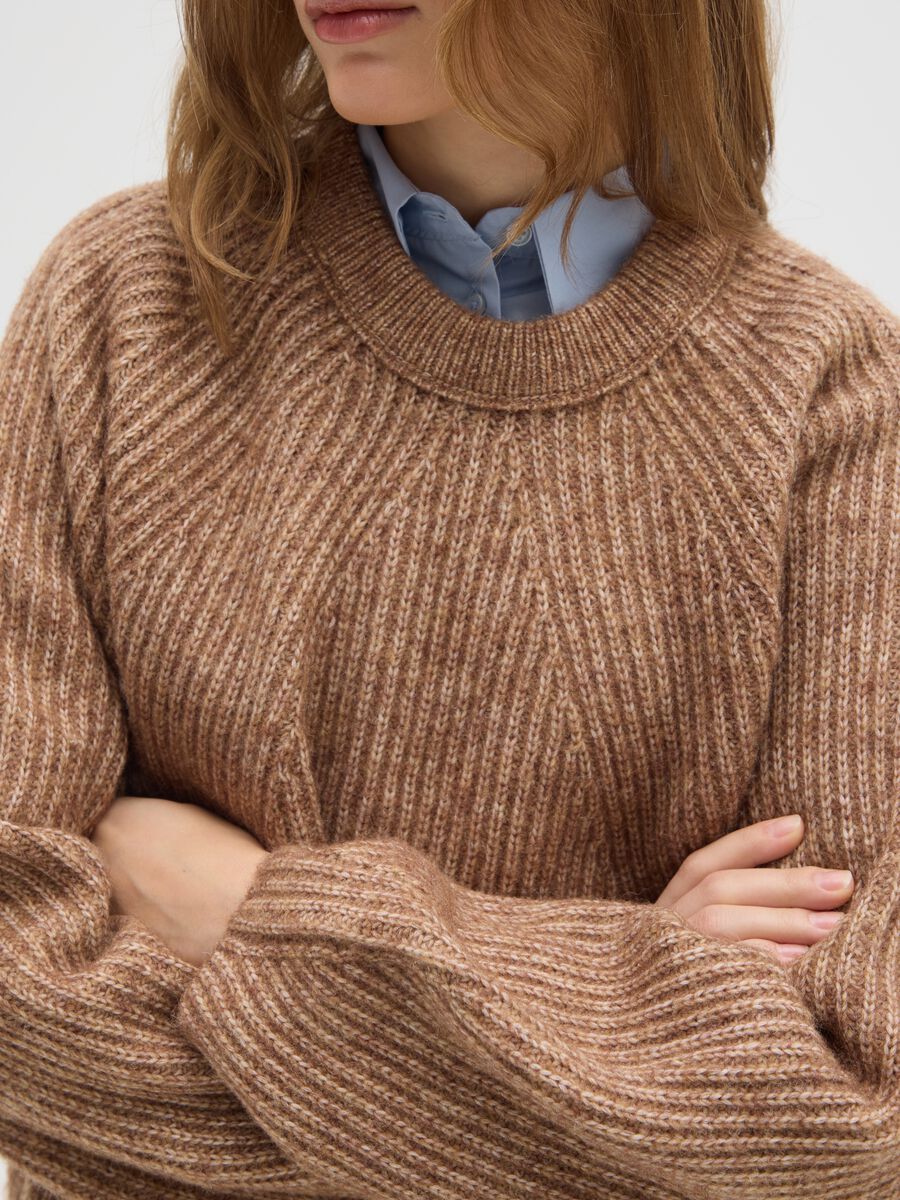 Brown regular fit sweater_4