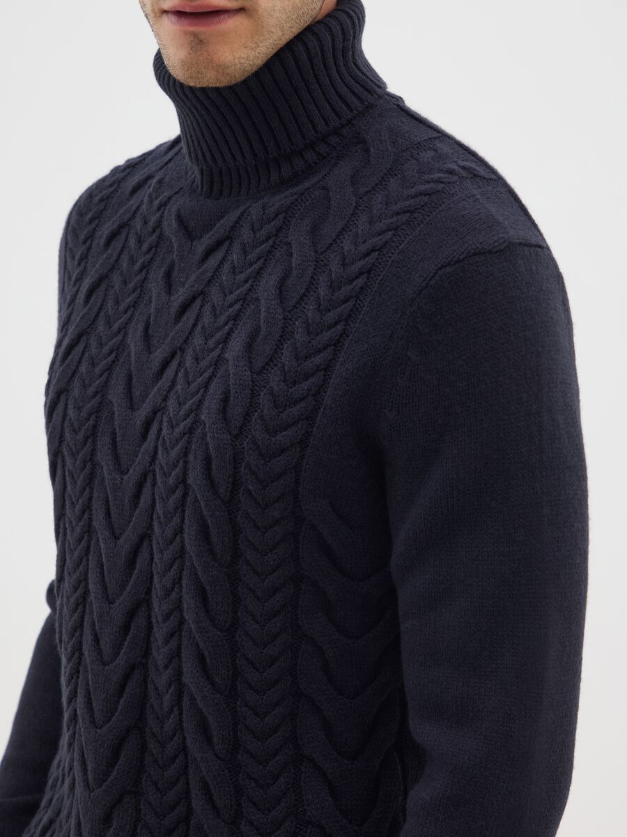 Blue turtleneck regular fit with jacquard pattern_3