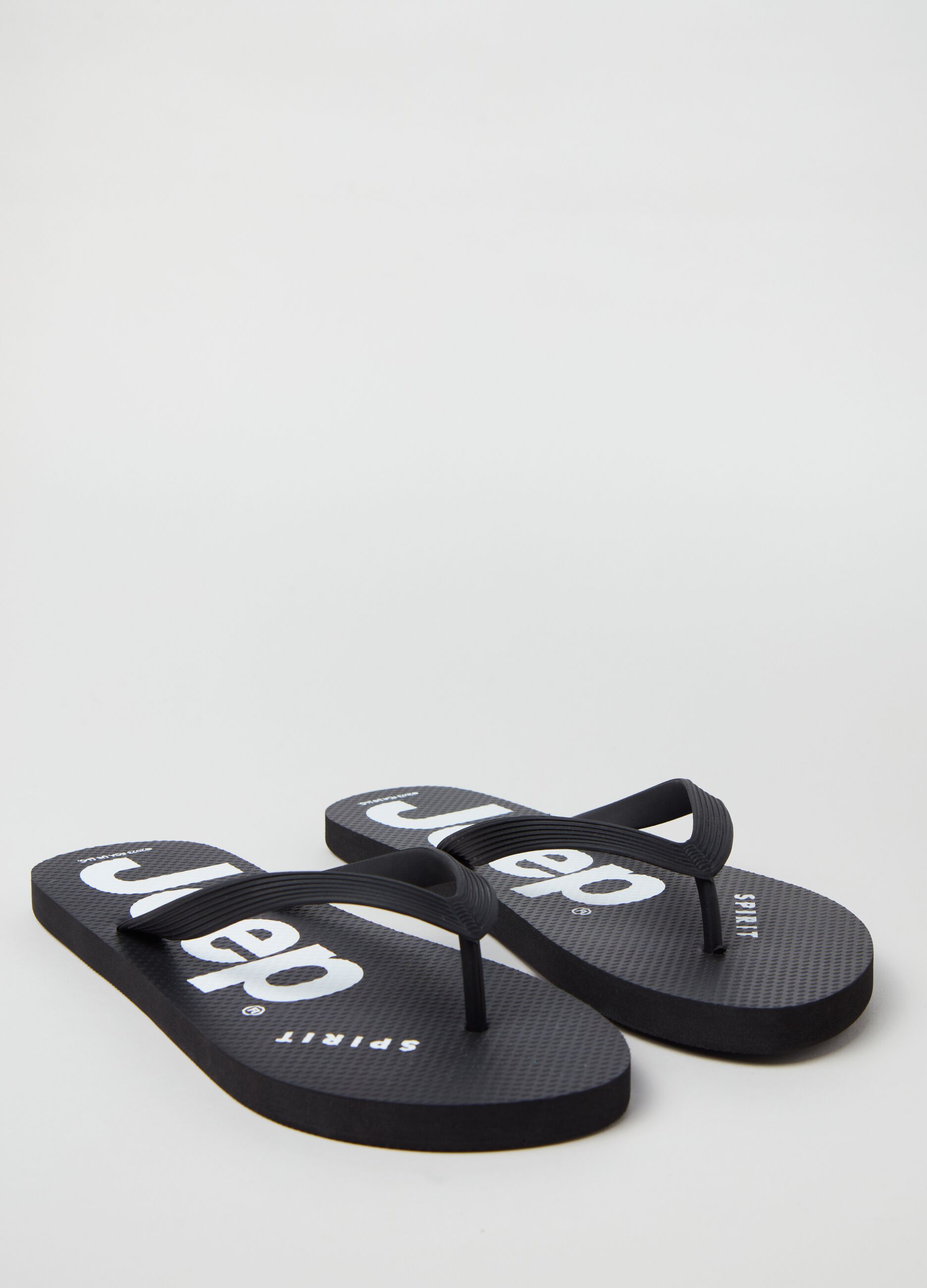 Thong sandals with Jeep print
