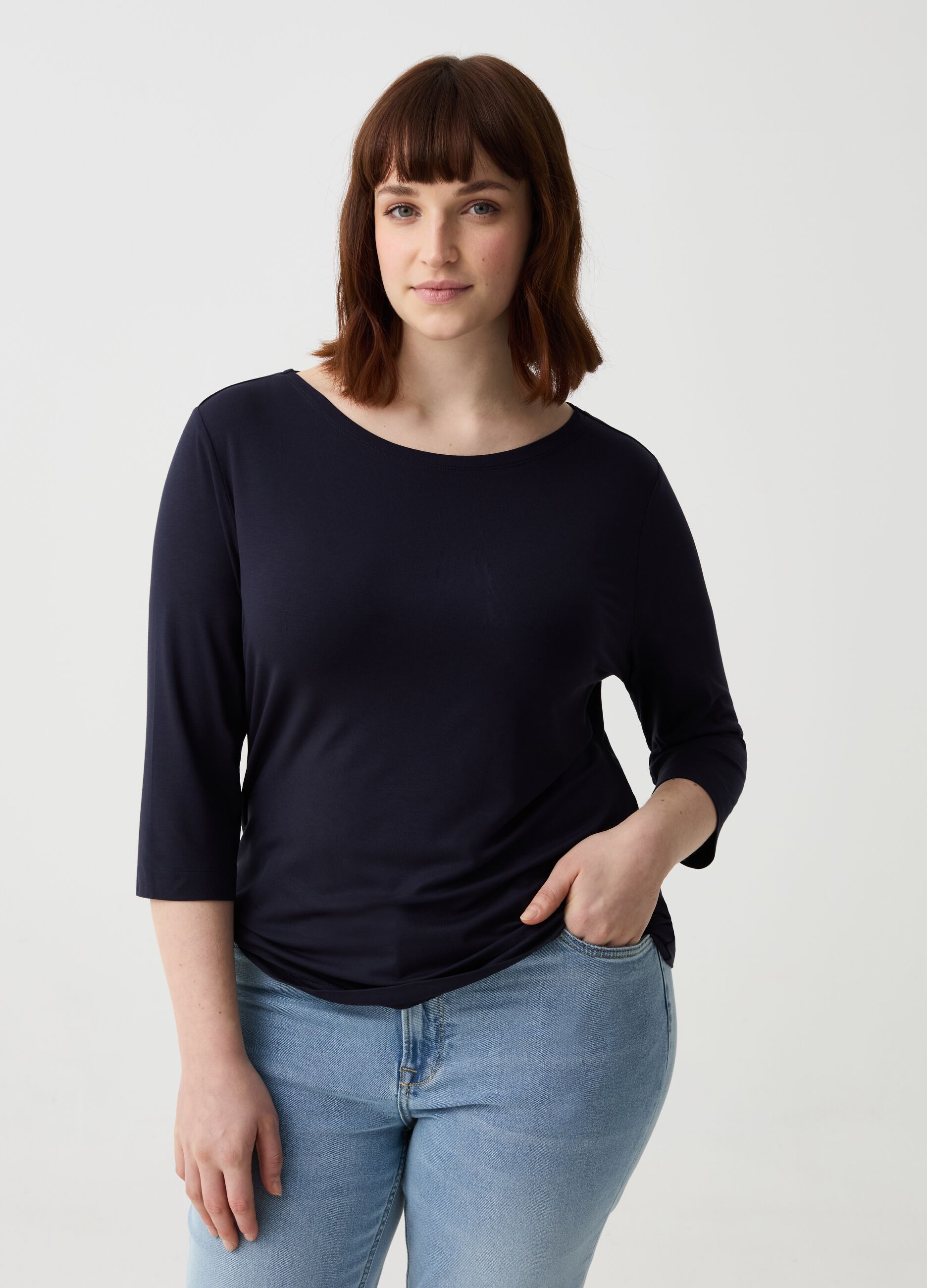 Curvy T-shirt with three-quarter sleeves