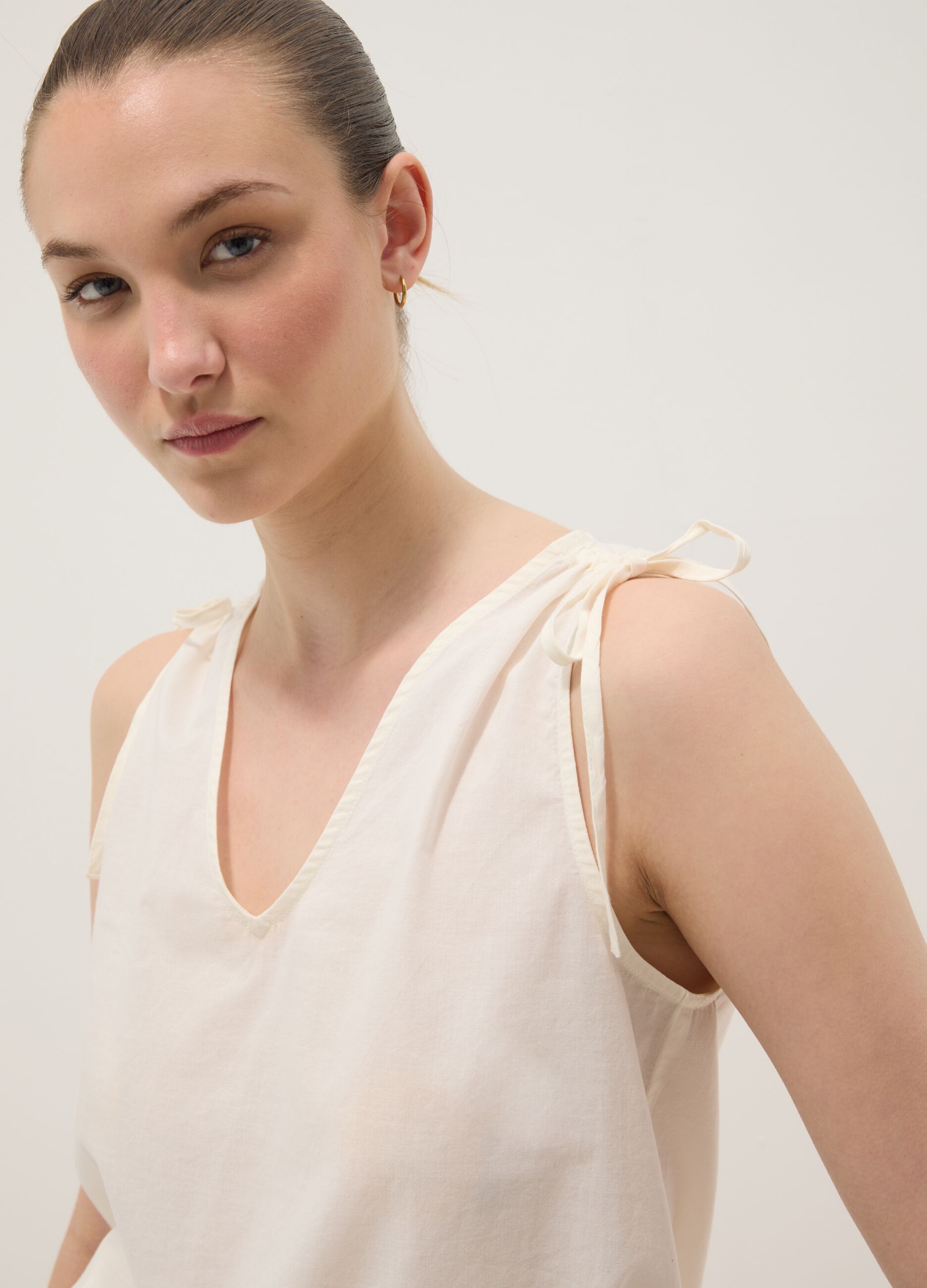 White pure cotton V-neck blouse