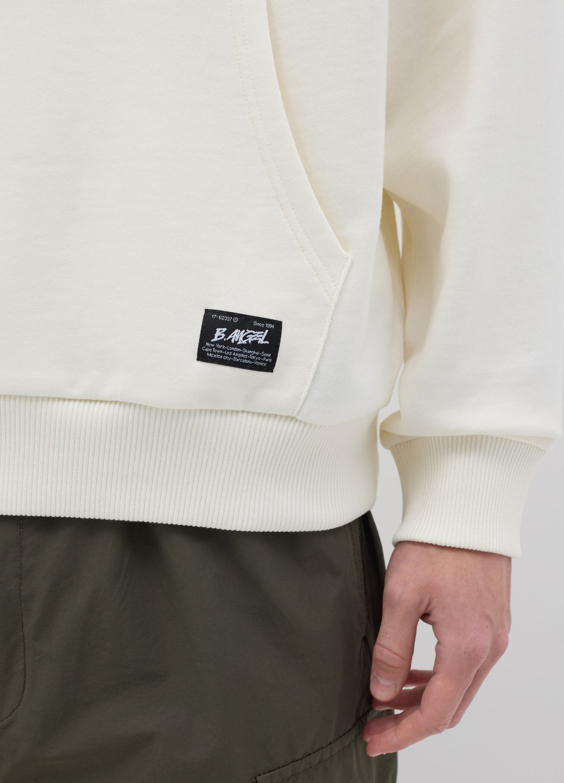 Over-fit cotton hoodie.