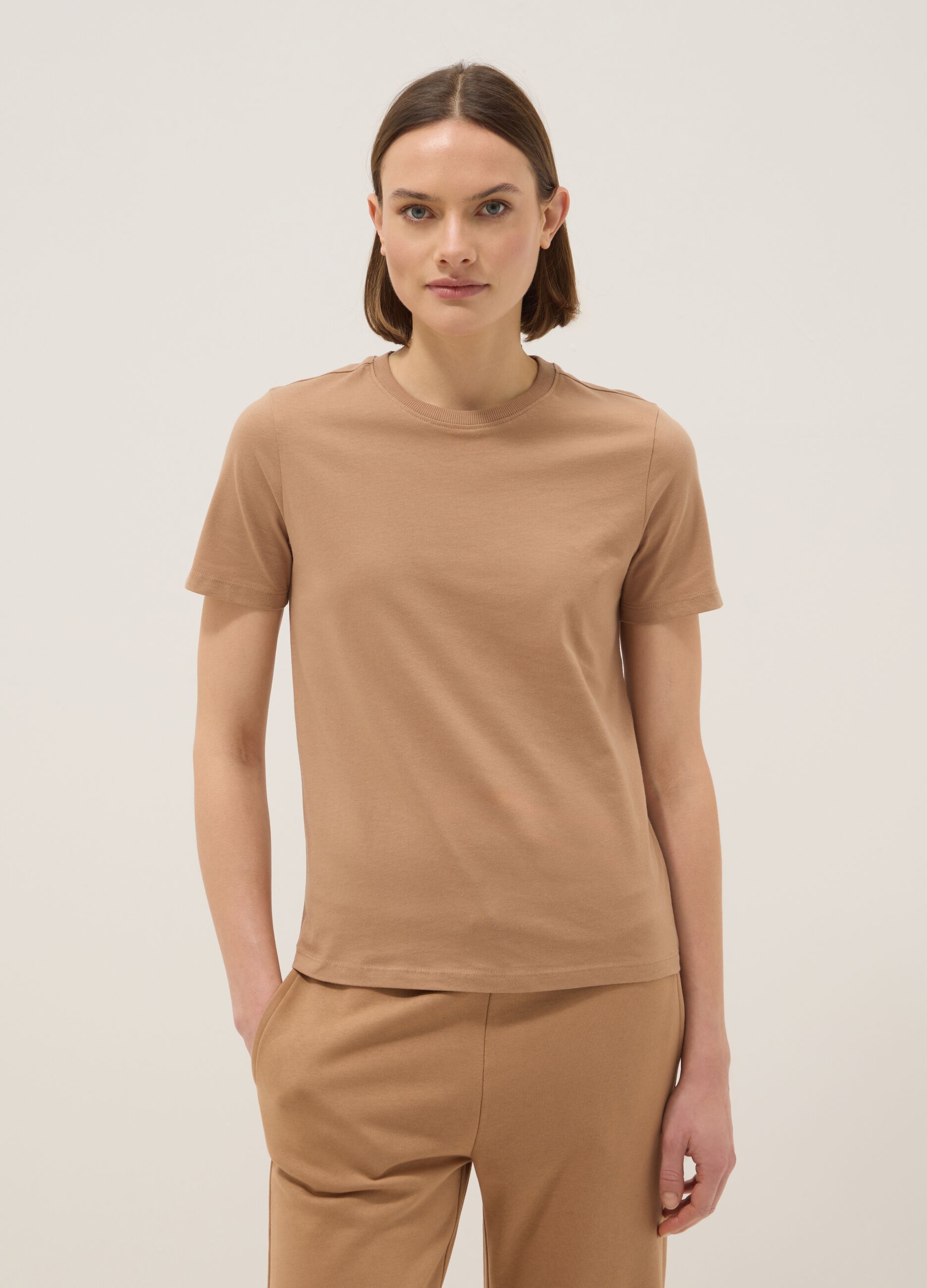 T-shirt girocollo in puro cotone marrone regular fit