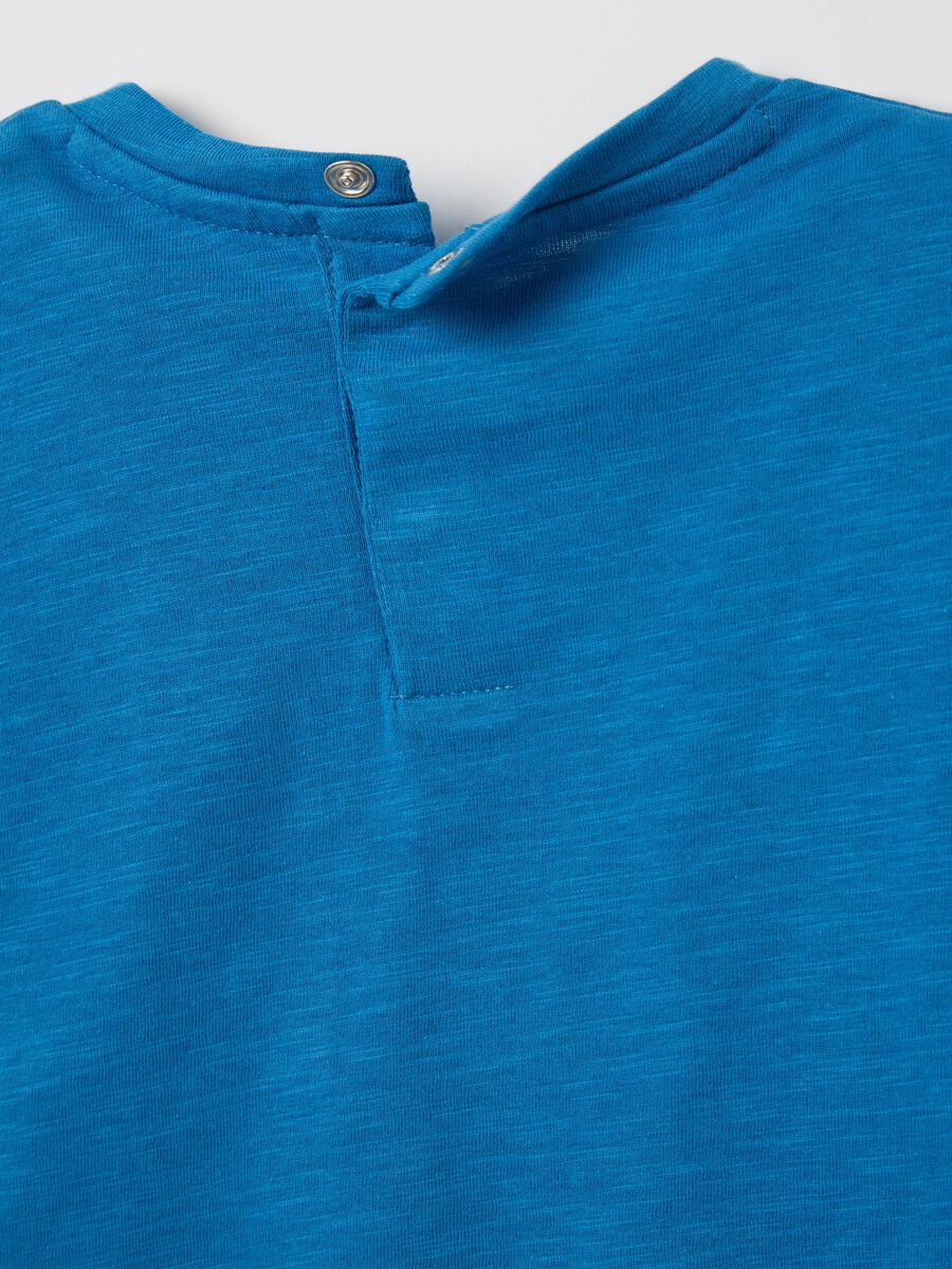 Blue T-shirt in organic cotton with pocket_3