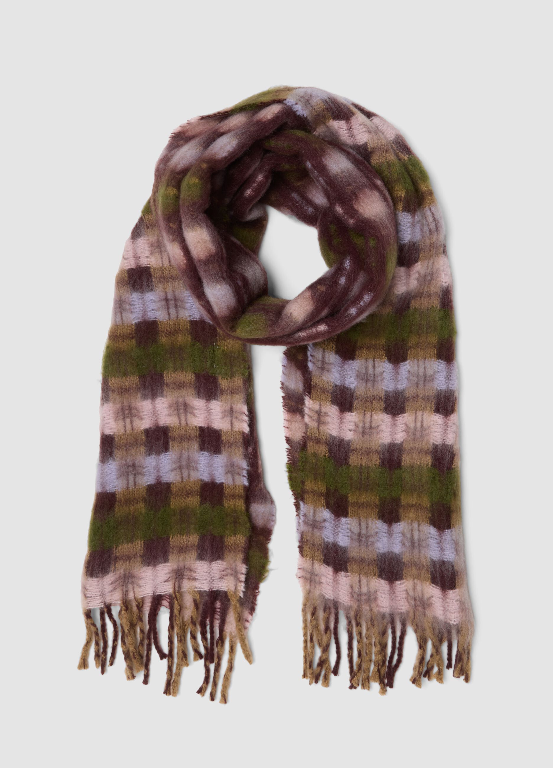 Sciarpa rosa morbida con frange